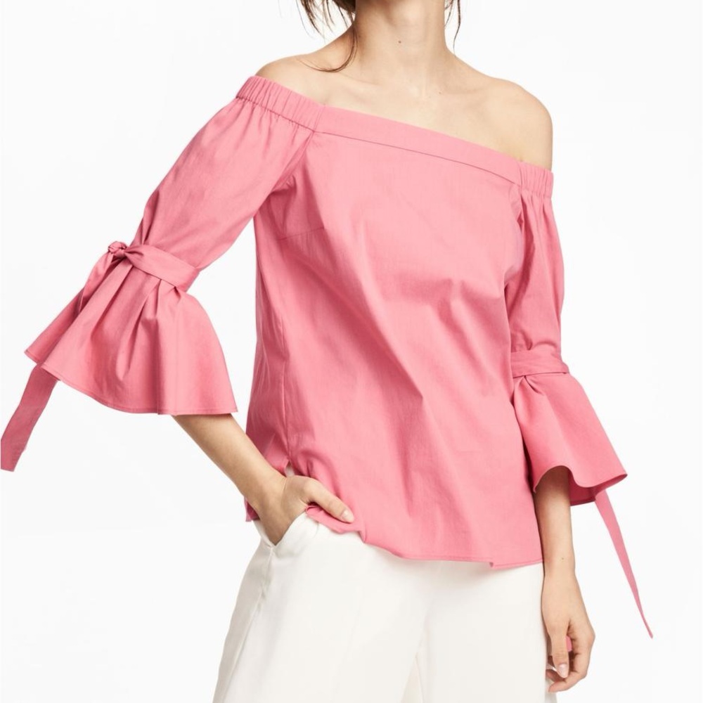 H&M off the shoulder blouse